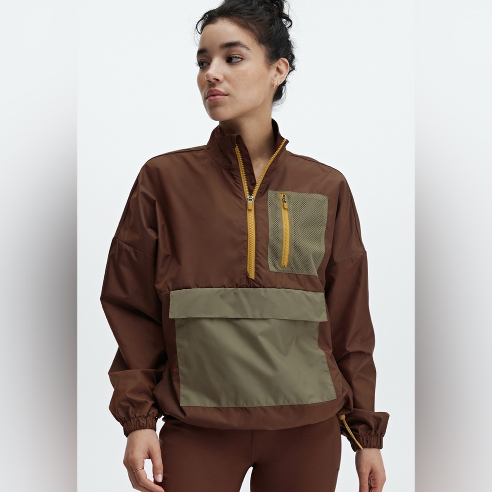 Fabletics Shawn Cropped Half-Zip Jacket M - Picture 3 of 4